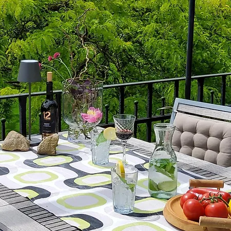 Апартаменты 110qm Mit Balkon An Weser/glacis/city Минден