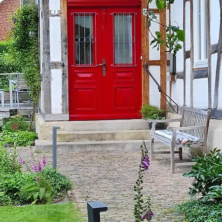 110qm Mit Balkon An Weser/glacis/city *