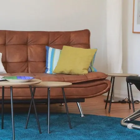 110qm Mit Balkon An Weser/glacis/city