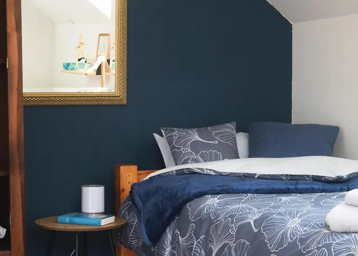 110qm Mit Balkon An Weser/glacis/city *