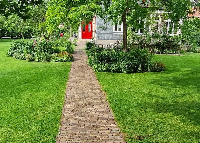 110qm Mit Balkon An Weser/glacis/city